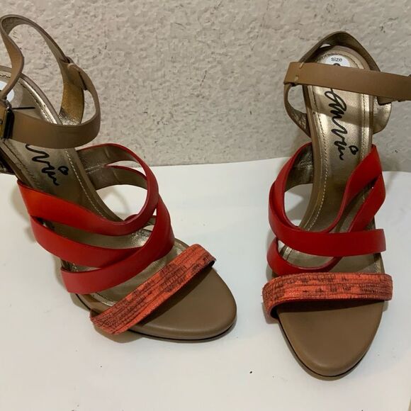 Lanvin/ Heels/ Sandals/ leather size 9 - Picture 5 of 15